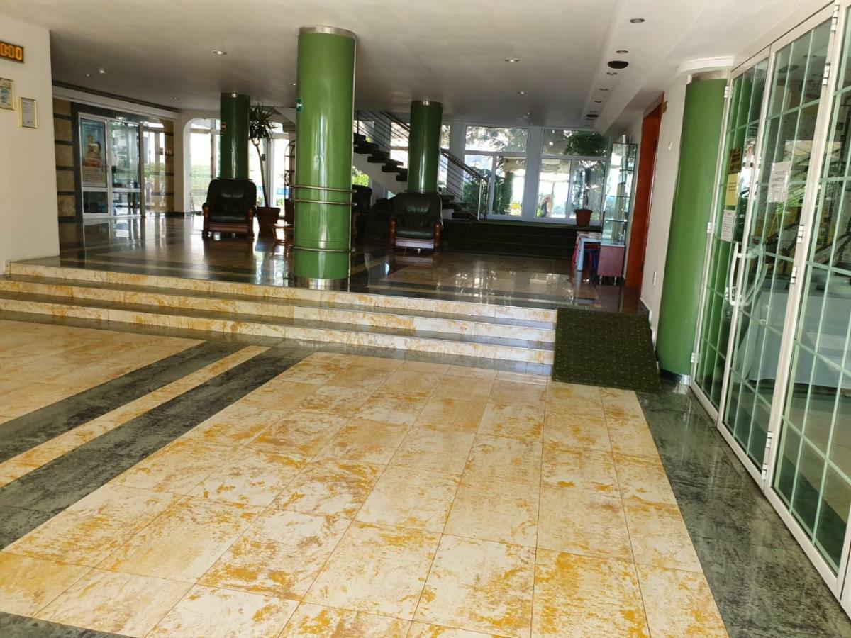 Hotel Central Mamaia Ngoại thất bức ảnh